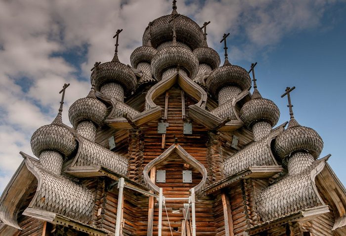 Bangunan Kayu Rusia